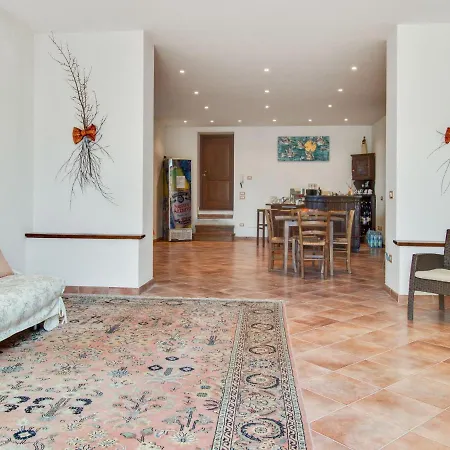 Casa vacanze Charming Holiday In With Relaxation Area